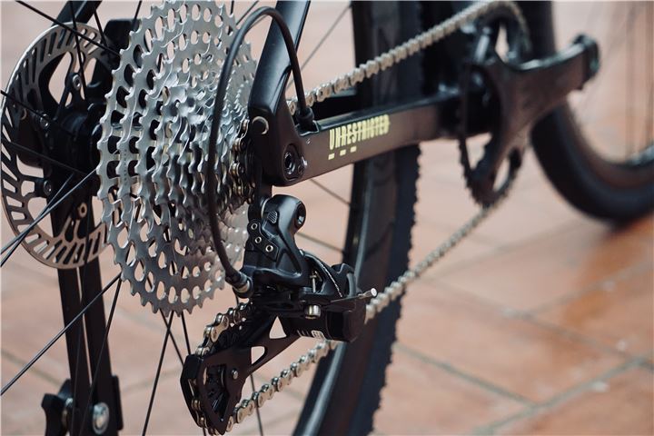BMC URS 01 CUSTOM TALLA M 2