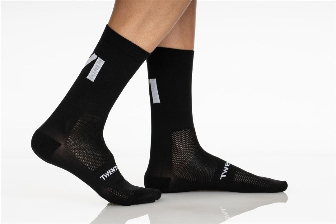 TWENTY ONE FACTORY MIDWEIGHT CUSHION SOCKS - BLACK